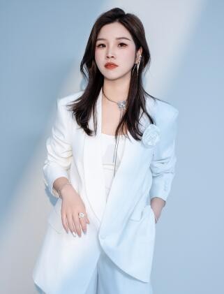 杭州佐依化妆培训学校-俞雅婷